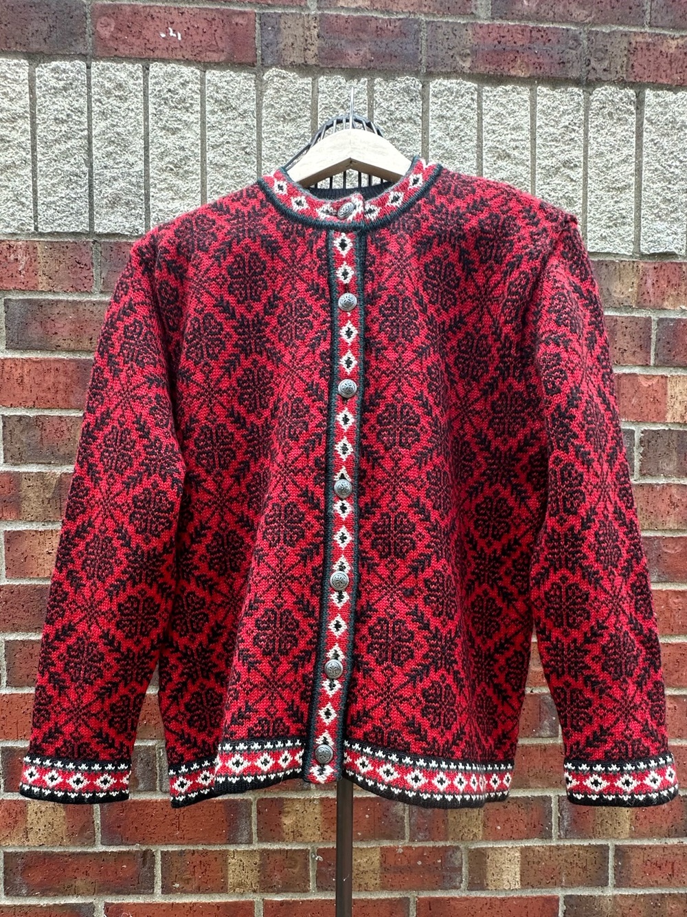 L.L. Bean Sweater 100% Merino Wool Cardigan Nordic Fair Isle Cabin Core Heritage